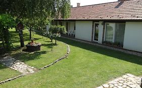 Lazar Apartman